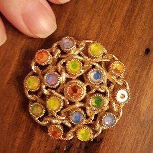 (Sarah Coventry) Gold and iridescent stone brooch
